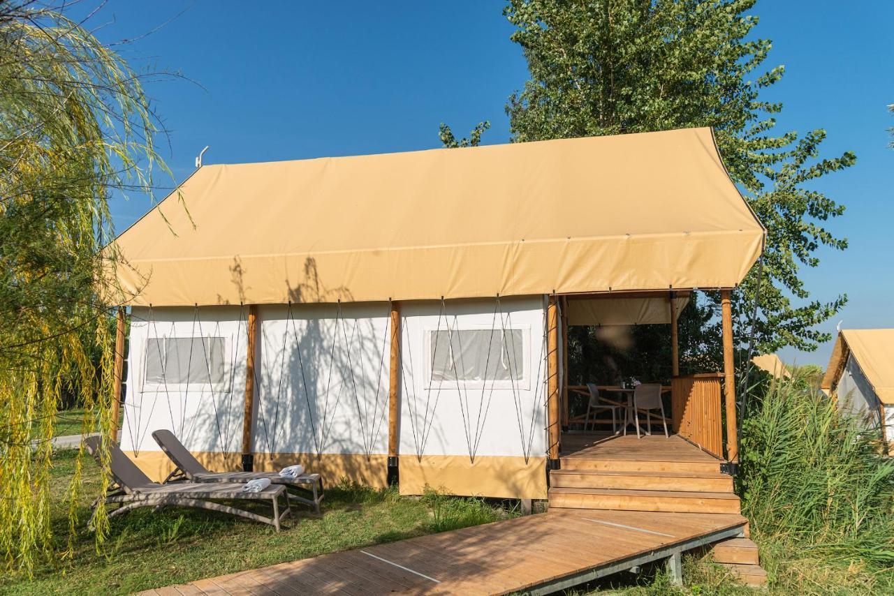 Nabi Resort Glamping & Spa Castel Volturno Exterior foto